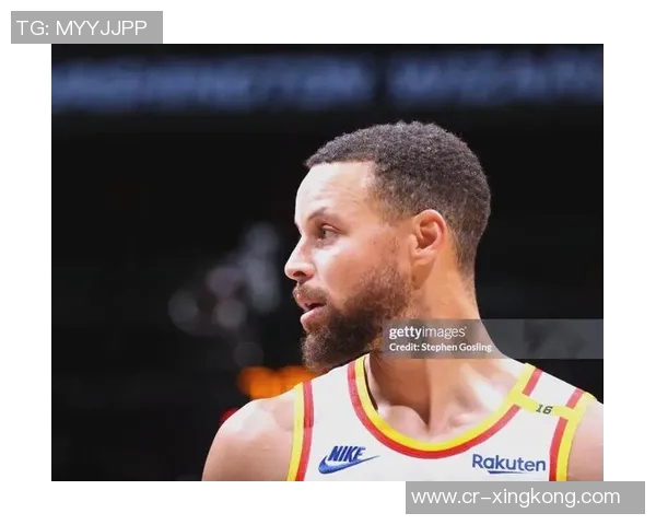 邓利维谈年轻球员成长期待强调与库里和追梦默契合作的重要性